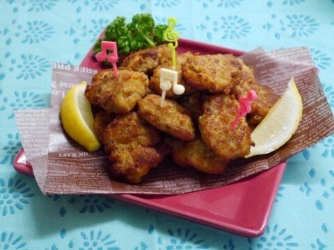 鶏ひき肉と食パンで簡単♪チキンナゲット